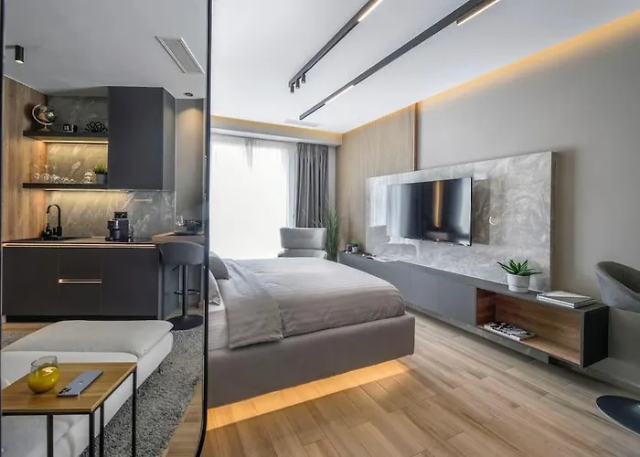 Apartment Aristotelian Virtues - Sophia