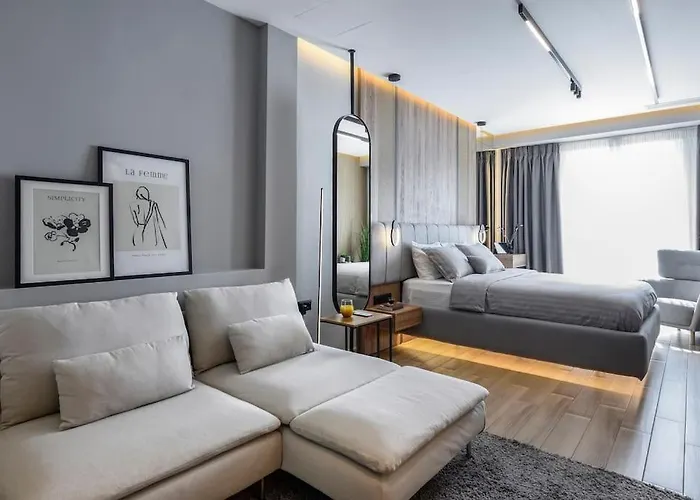 Apartment Aristotelian Virtues - Sophia *