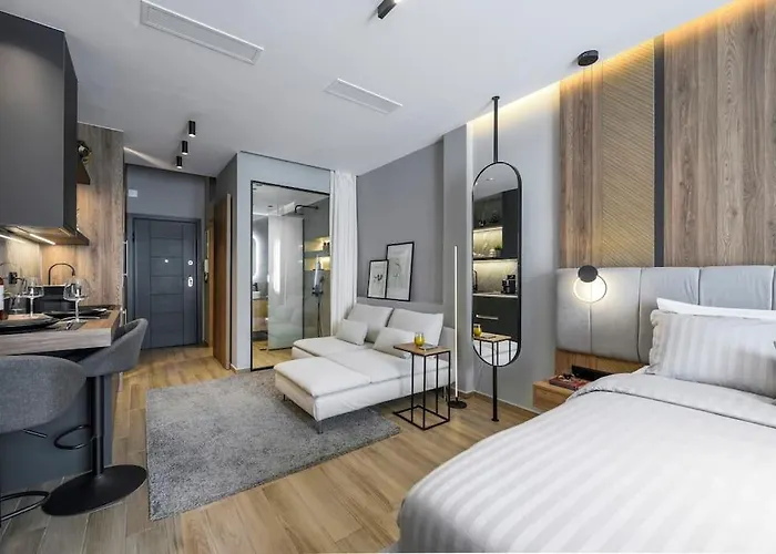 Apartment Aristotelian Virtues - Sophia *