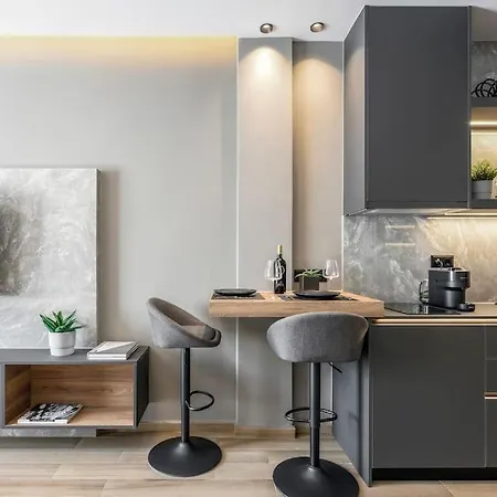 公寓 Aristotelian Virtues - Sophia 塞萨洛尼基