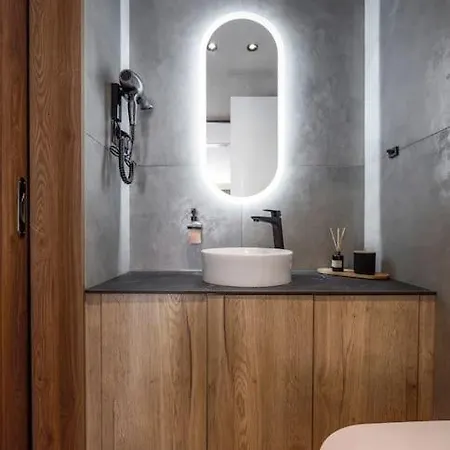 Aristotelian Virtues - Sophia *