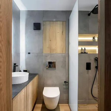 Aristotelian Virtues - Sophia アパート テッサロニキ