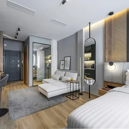 アパート Aristotelian Virtues - Sophia *