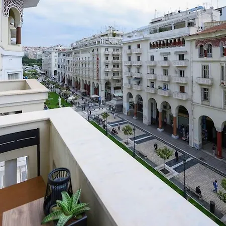 Aristotelian Virtues - Sophia テッサロニキ