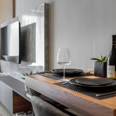 アパート Aristotelian Virtues - Sophia テッサロニキ